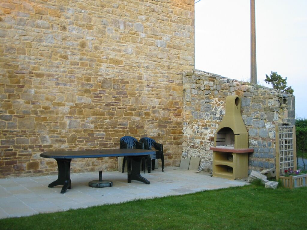 03 Terrasse du gite.JPG