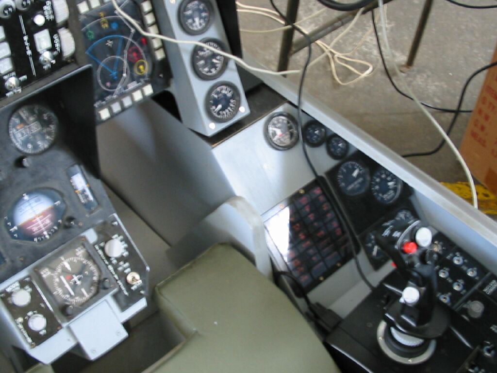 102 Cokcpit 5.JPG