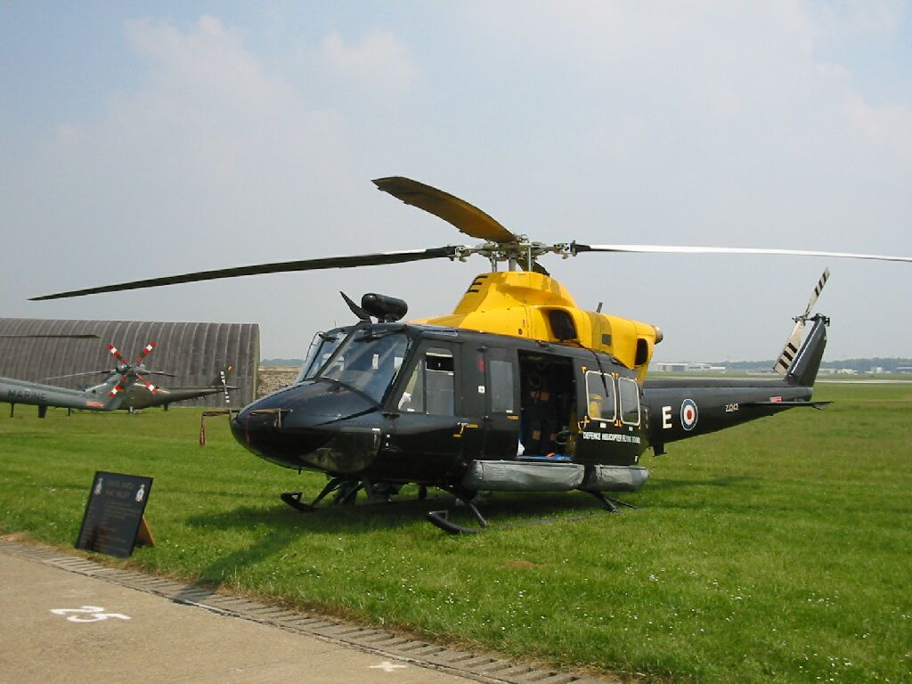 64 Bell Iroquois.JPG